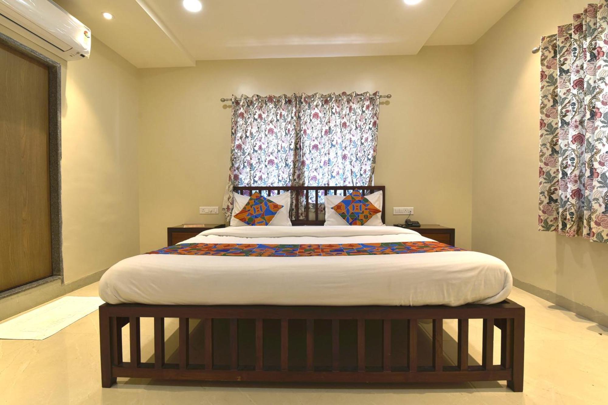 Bunglow 14, Rooms With Balcony Mount Abu Eksteriør bilde