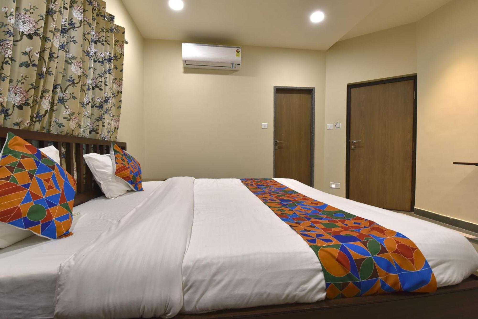Bunglow 14, Rooms With Balcony Mount Abu Eksteriør bilde