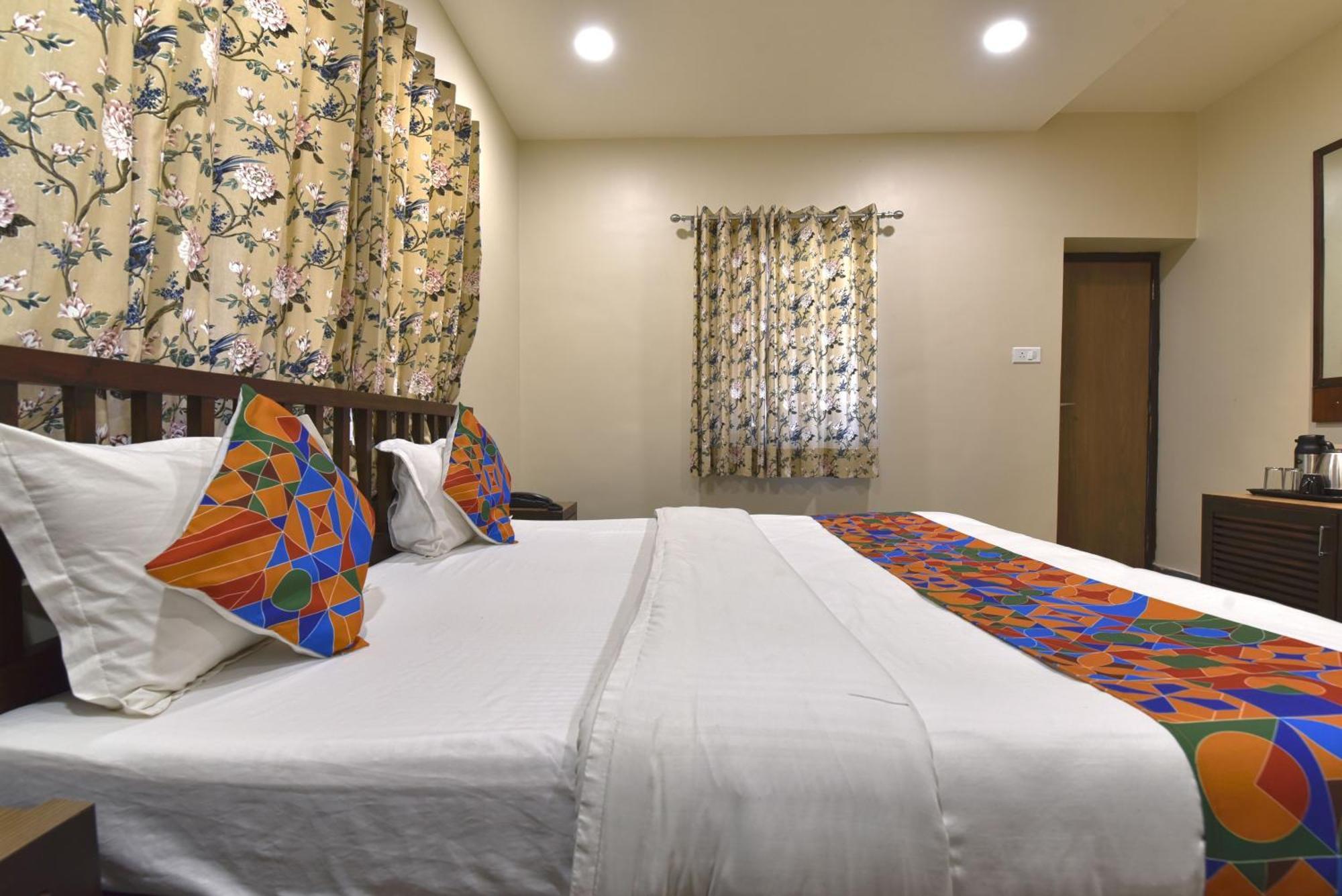 Bunglow 14, Rooms With Balcony Mount Abu Eksteriør bilde