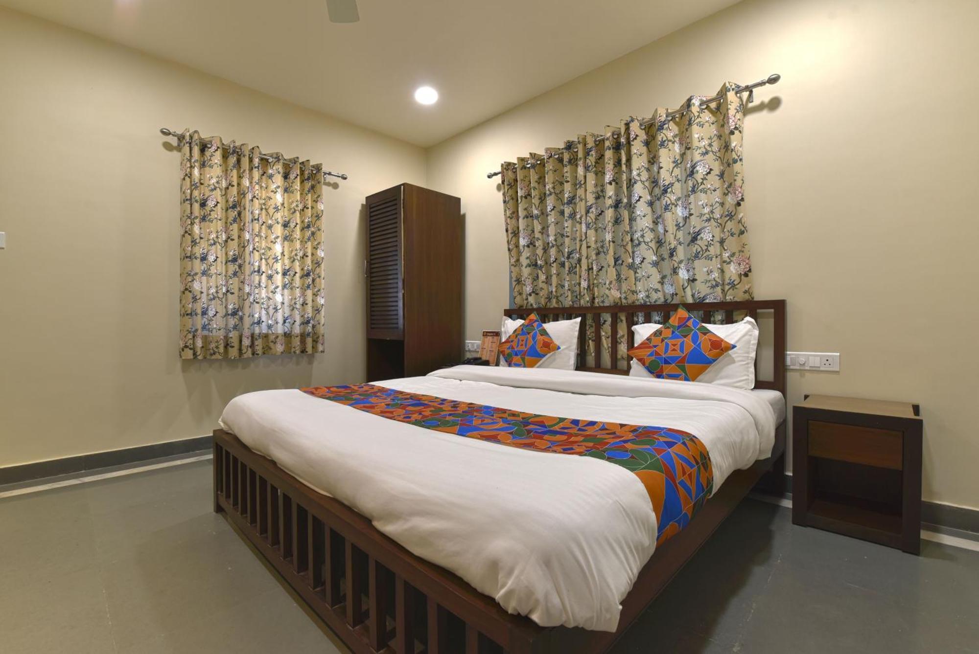 Bunglow 14, Rooms With Balcony Mount Abu Eksteriør bilde