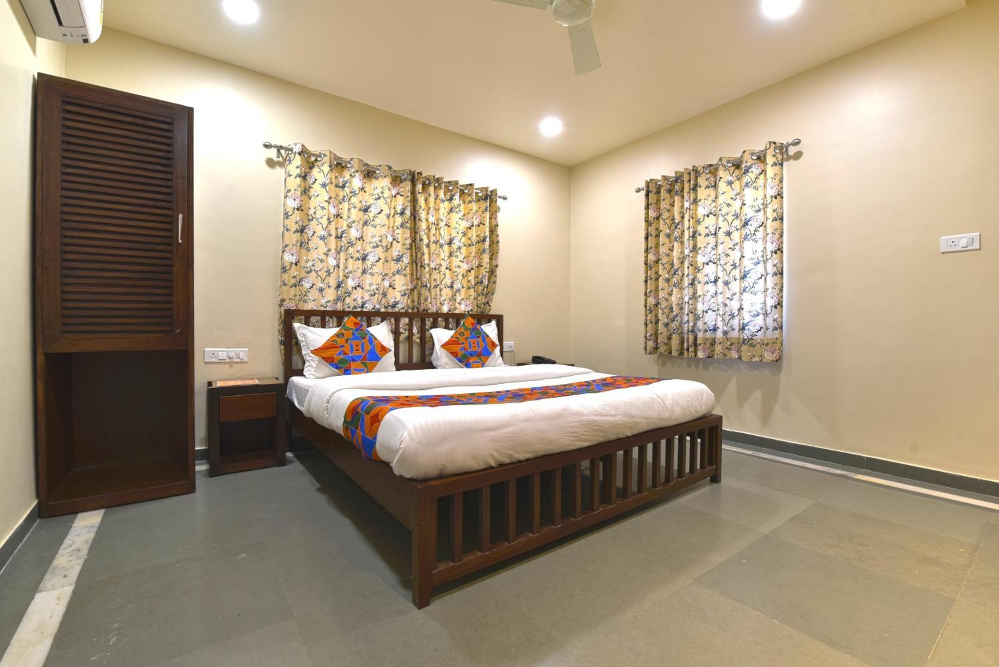 Bunglow 14, Rooms With Balcony Mount Abu Eksteriør bilde
